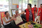 武陵区司法局庆中秋慰问社区困难群众
