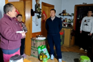 启明司法所开展年前走访慰问